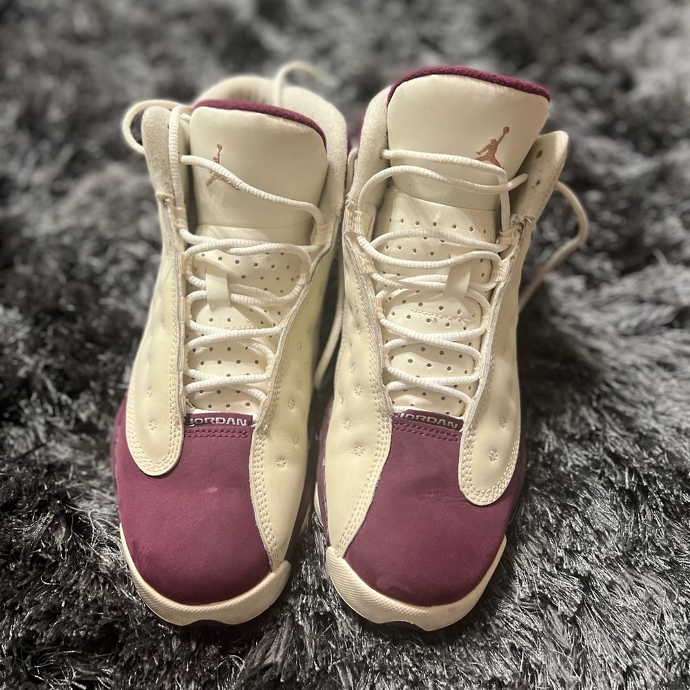 2017
Air Jordan 13 Retro GS 'Bordeaux'